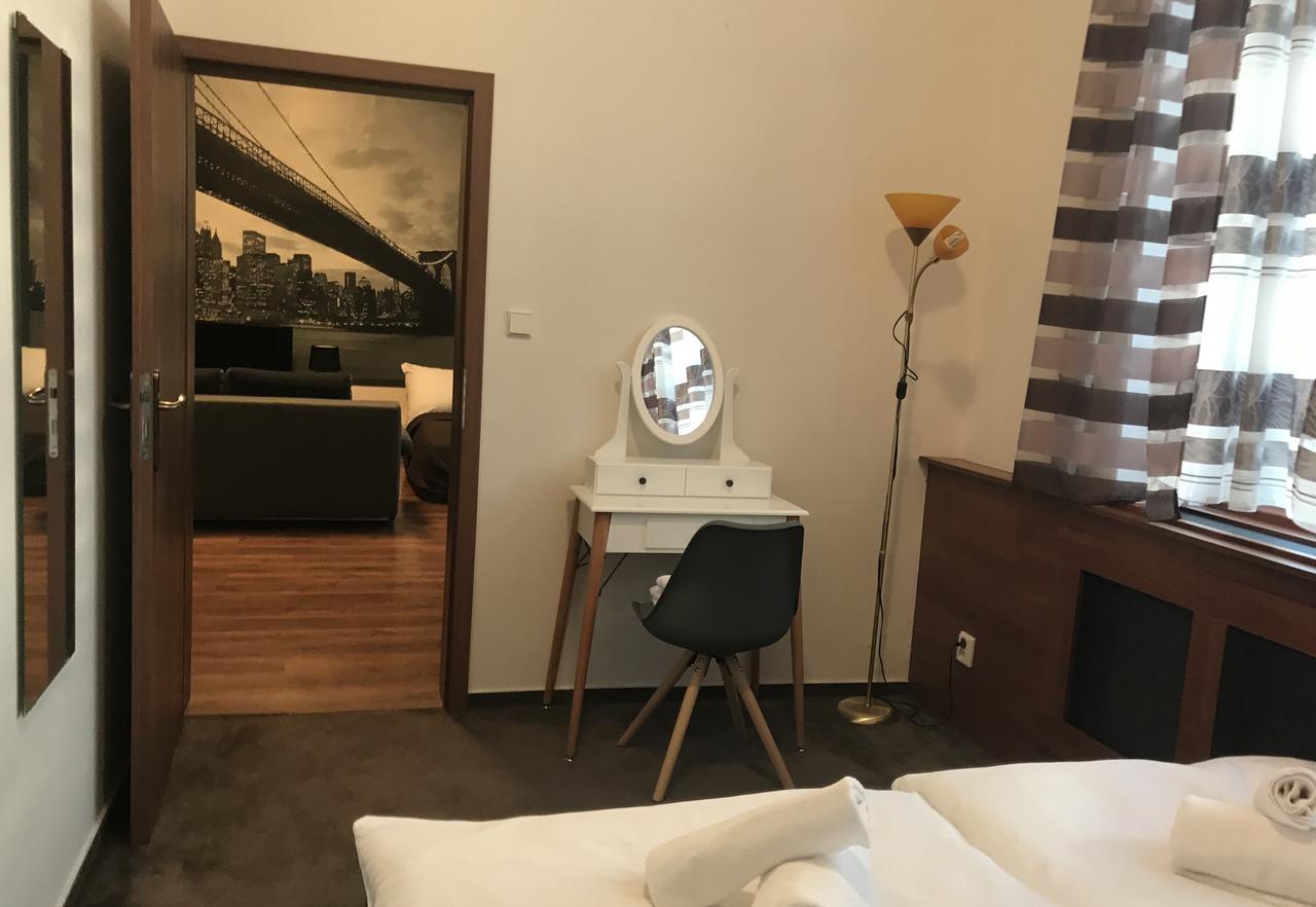 Old Town Boutique Apartments Liberec Bagian luar foto