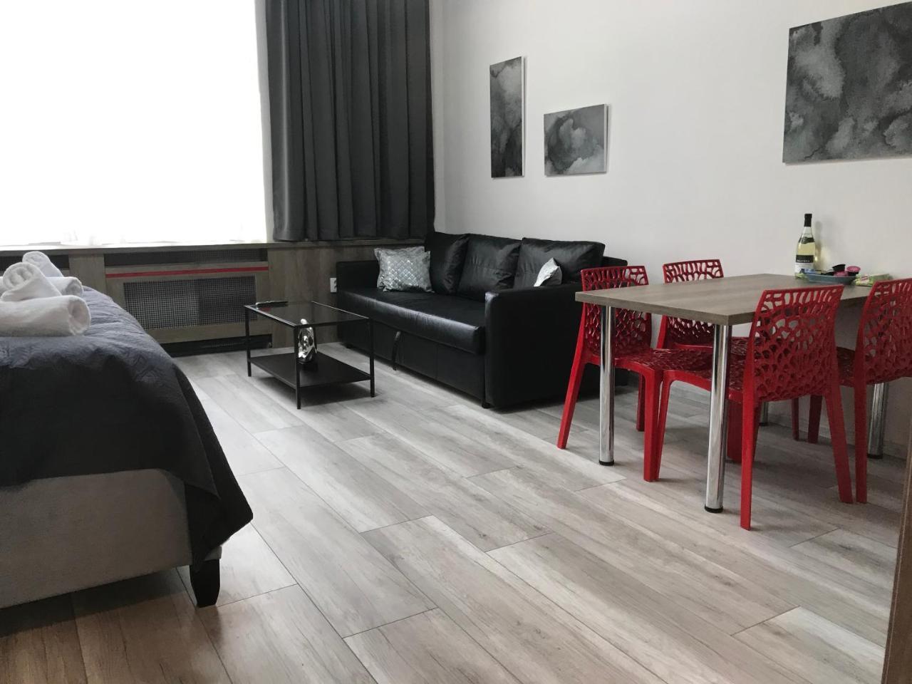 Old Town Boutique Apartments Liberec Bagian luar foto
