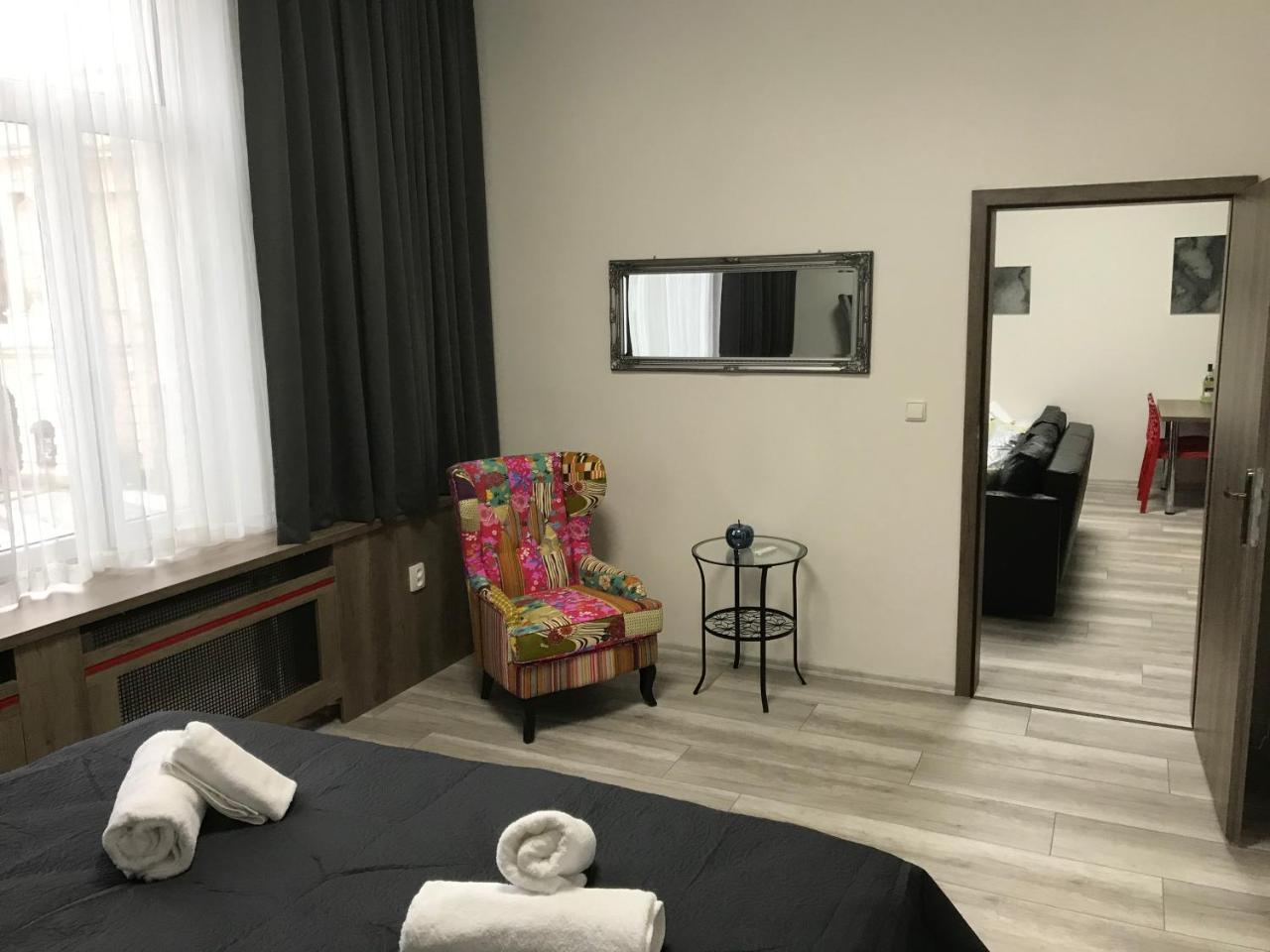 Old Town Boutique Apartments Liberec Bagian luar foto