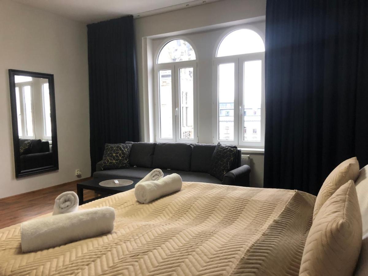 Old Town Boutique Apartments Liberec Bagian luar foto